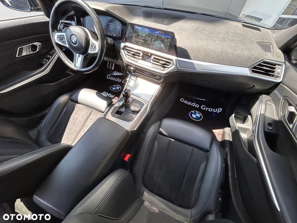 BMW Seria 3 320d xDrive MHEV M Sport sport - 32
