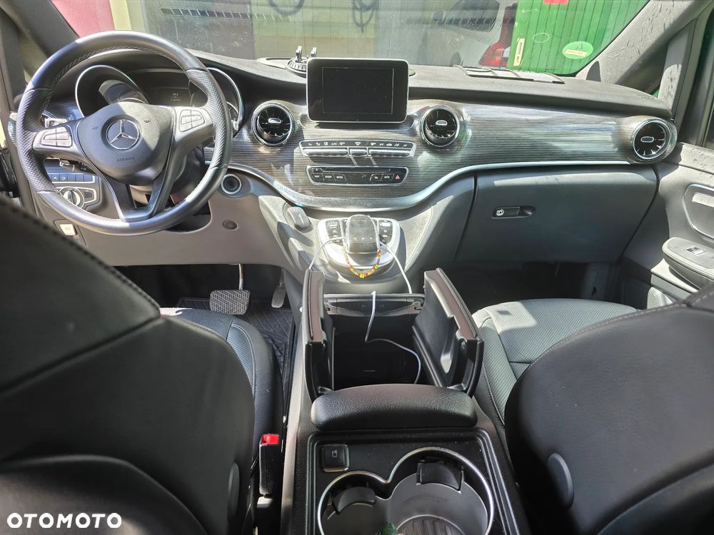 Mercedes-Benz Klasa V 300 d 4-Matic 9G-Tronic (ekstra d³) - 5