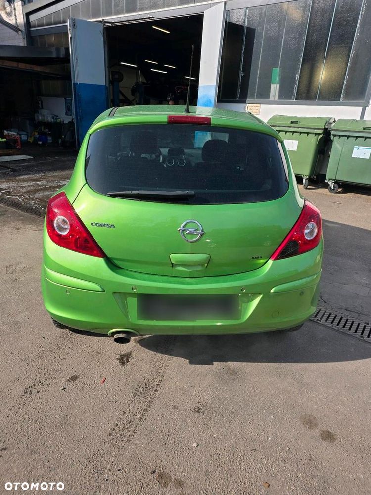 Opel Corsa 1.4 Color Edition - 3