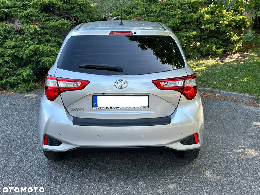 Toyota Yaris 1.5 Premium - 22
