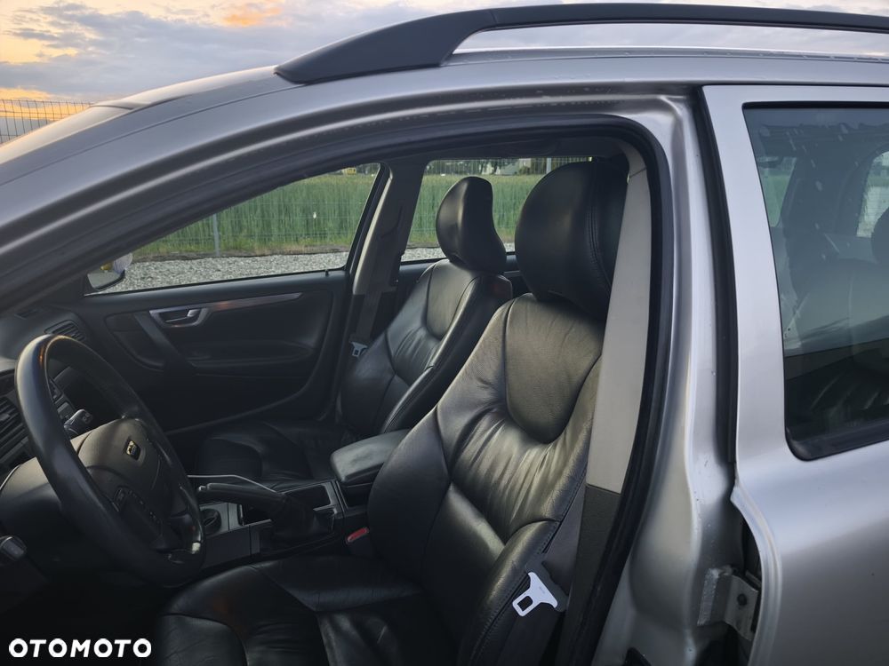 Volvo V70 2.4 - 17