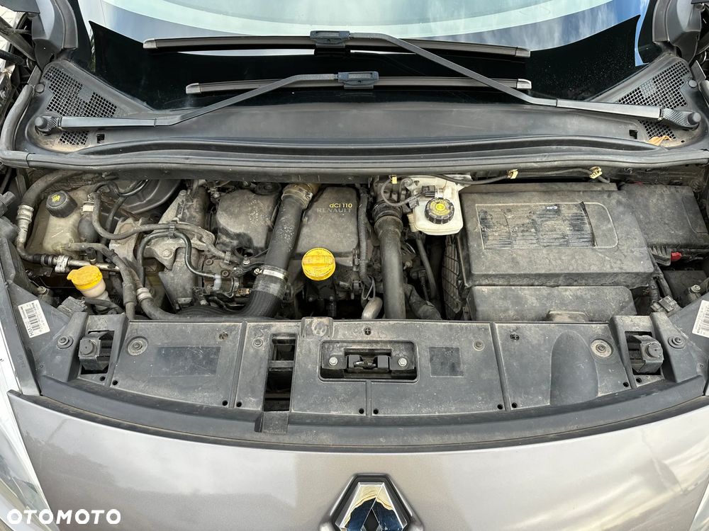 Renault Scenic - 31
