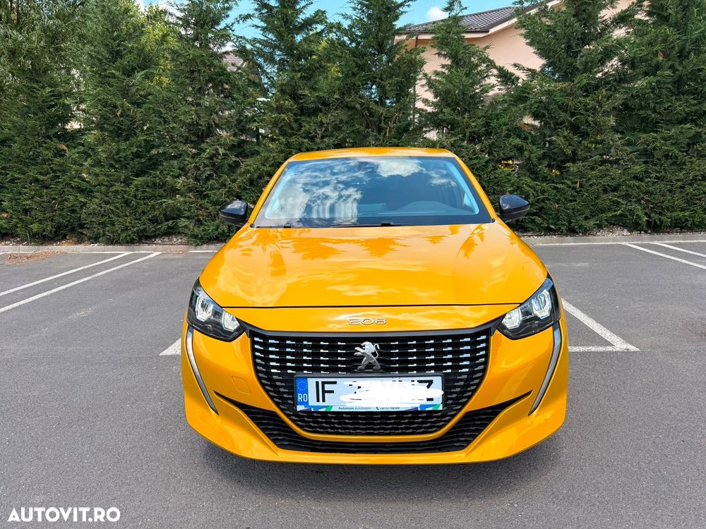 Peugeot 208 - 1