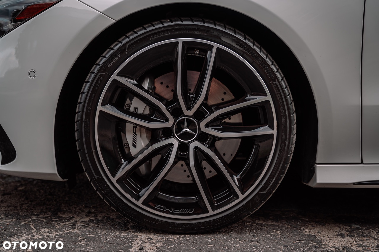 Mercedes-Benz CLA AMG 35 4-Matic 7G-DCT - 12