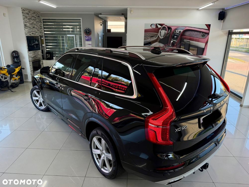Volvo XC 90 - 4