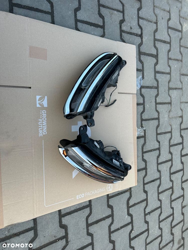 Citroen C3 III halogen lewy lampa górna zwykła 9820877980  9820878080 - 1