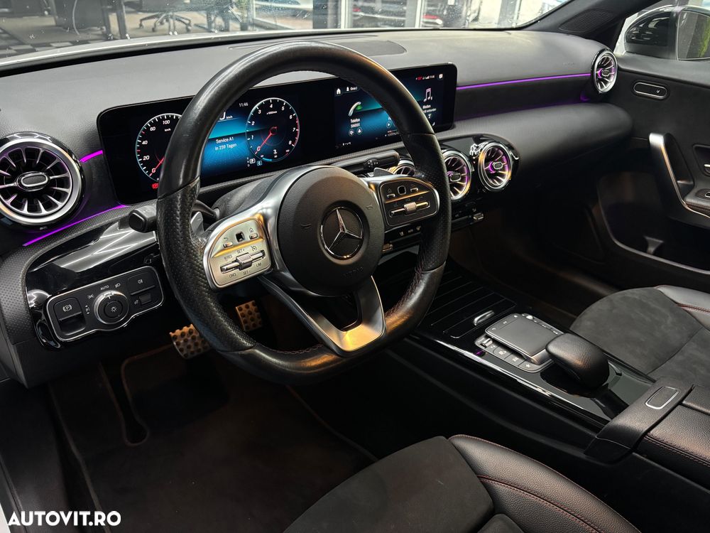 Mercedes-Benz A 200 - 24