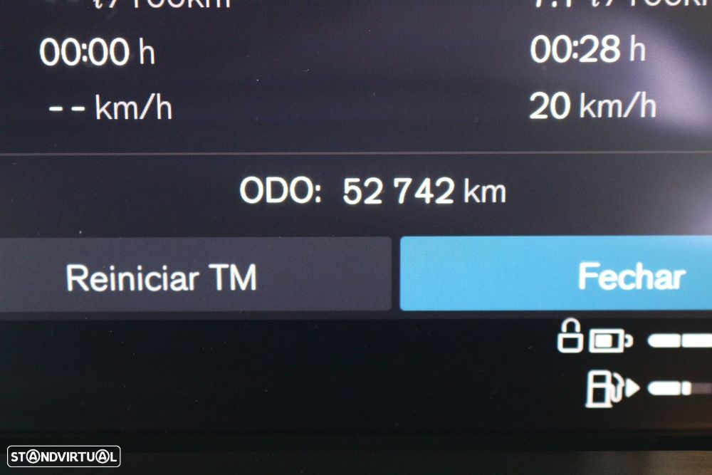 Volvo XC 60 2.0 T6 PHEV Inscription Expression AWD - 28