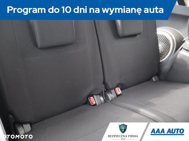 Mitsubishi Outlander - 20