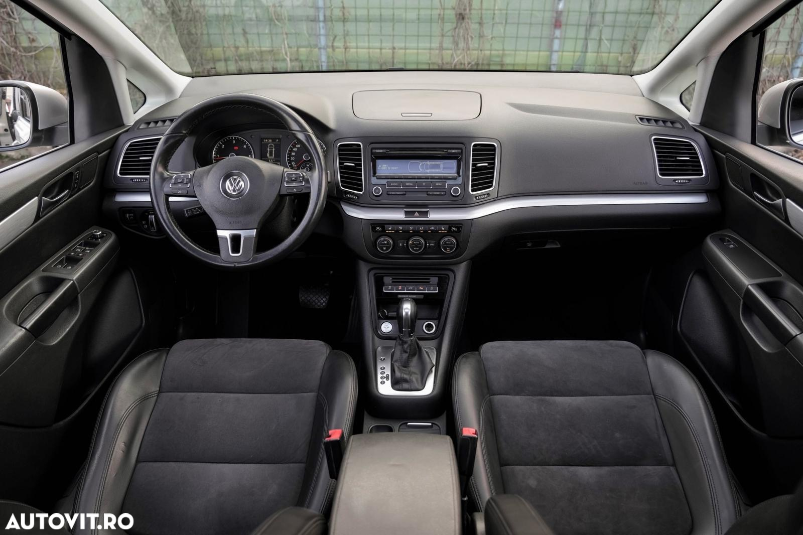 Volkswagen Sharan 2.0 TDI DSG BlueMotion Technology Highline - 2