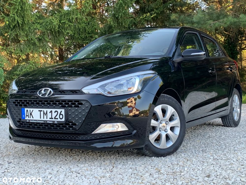 Hyundai i20 1.2 Fifa World Cup Edition - 3