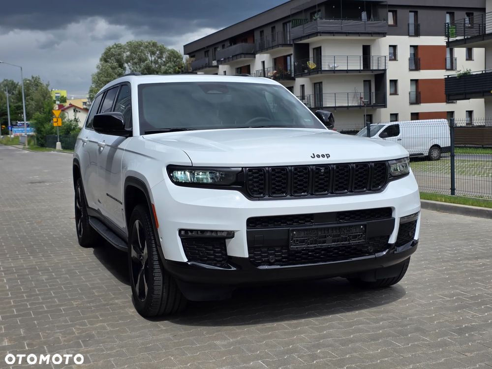 Jeep Grand Cherokee - 10