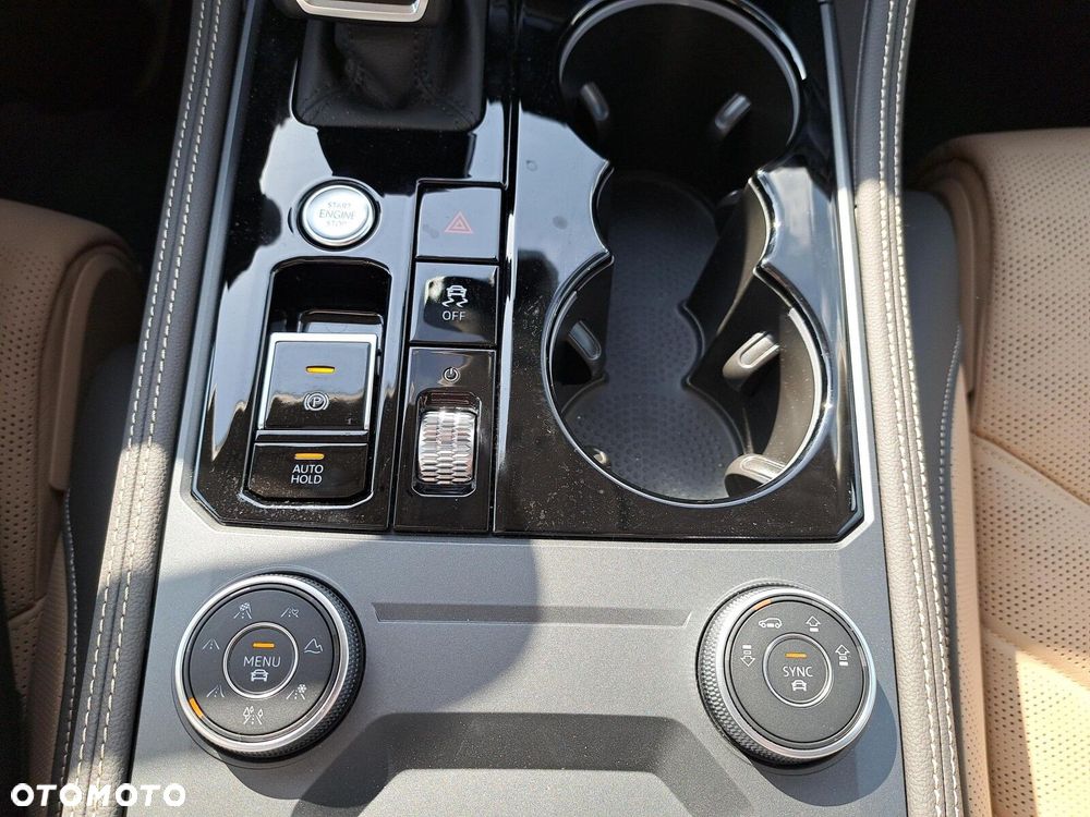 Volkswagen Touareg 3.0 V6 TDI 4Motion Elegance - 34