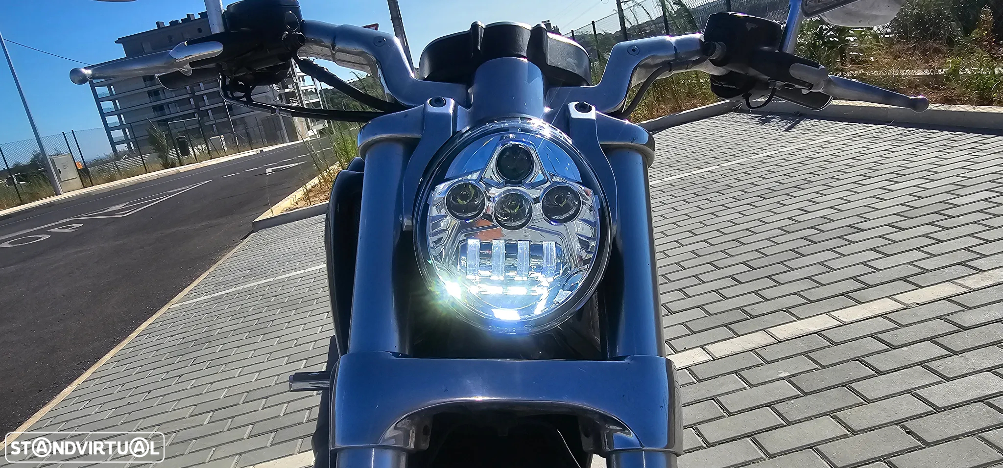 Harley-Davidson VRSCF VROD MUSCLE - 10