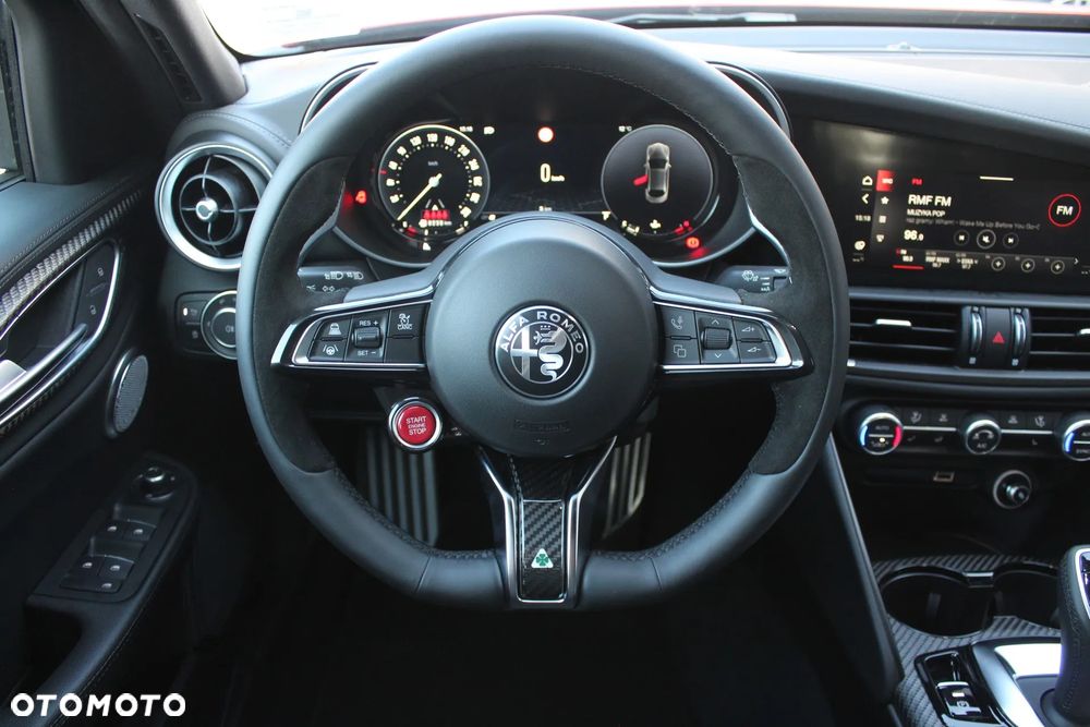 Alfa Romeo Giulia 2.9 Bi Turbo V6 Quadrifoglio - 9