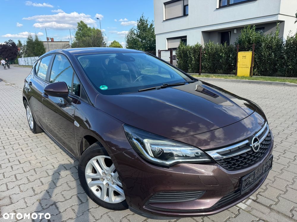 Opel Astra 1.4 T Dynamic - 11