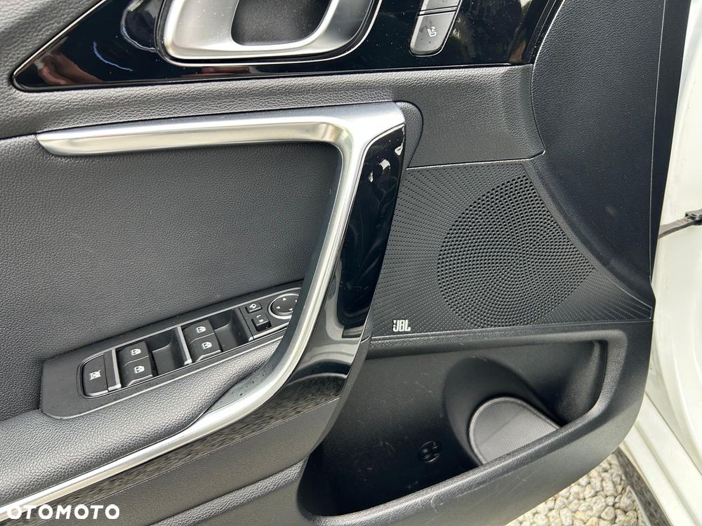 Kia ProCeed 1.6 CRDi 128 Spirit - 25