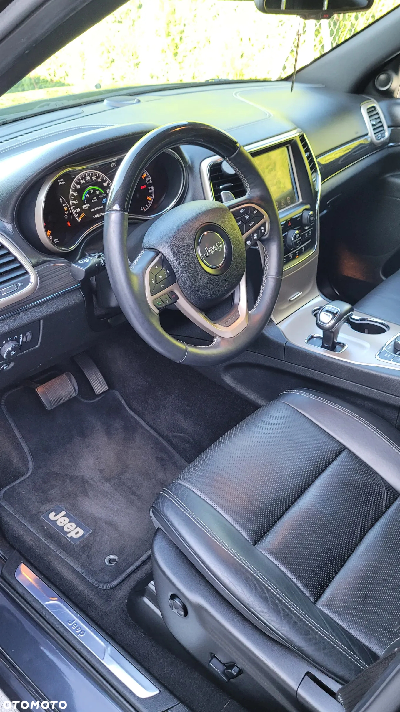 Jeep Grand Cherokee 3.6 V6 Overland - 11