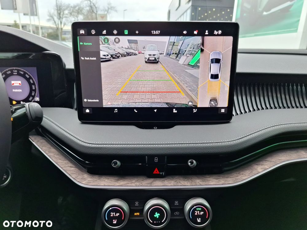 Skoda Superb 2.0 TDI SCR 4x4 L&K DSG - 16