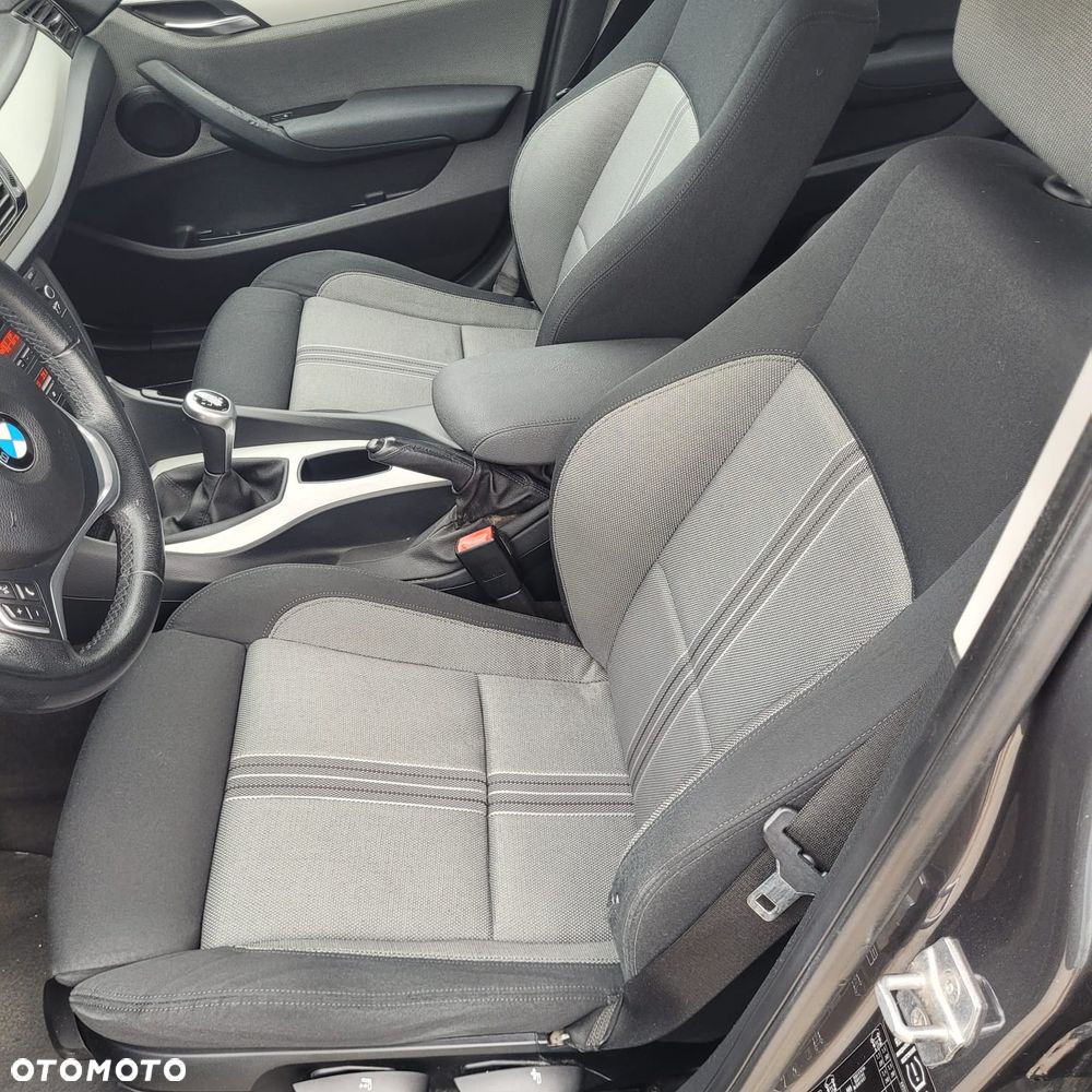 BMW X1 xDrive18d - 6