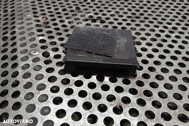 Calculator Senzori Parcare C840-V7-288 4M0178M2A C840-V7-288 4M0178M2 - 2