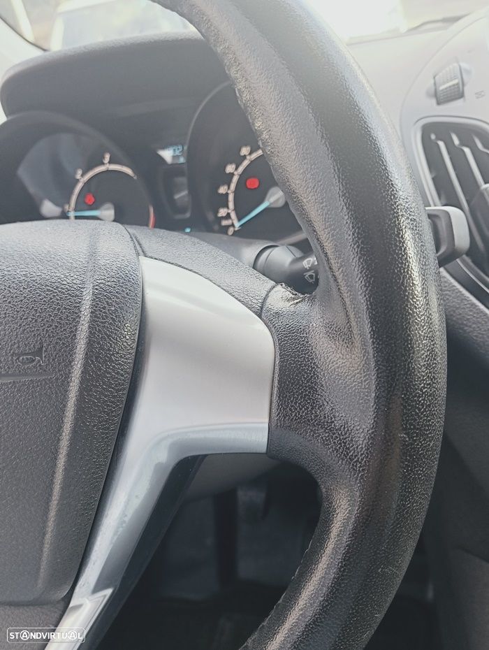 Ford Courier 1.5 Tdci Trend Pack - 34