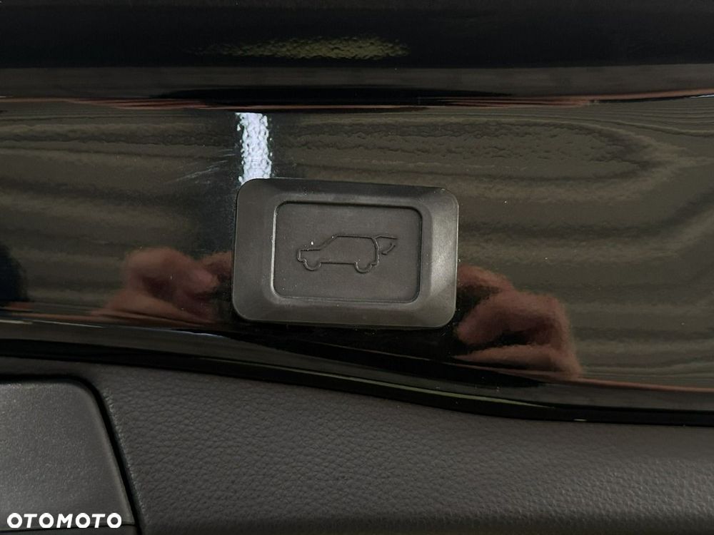 Toyota RAV4 - 28