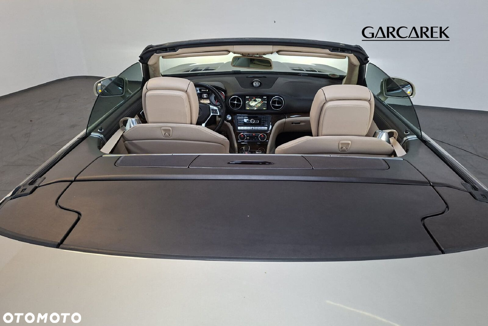 Mercedes-Benz SL - 18