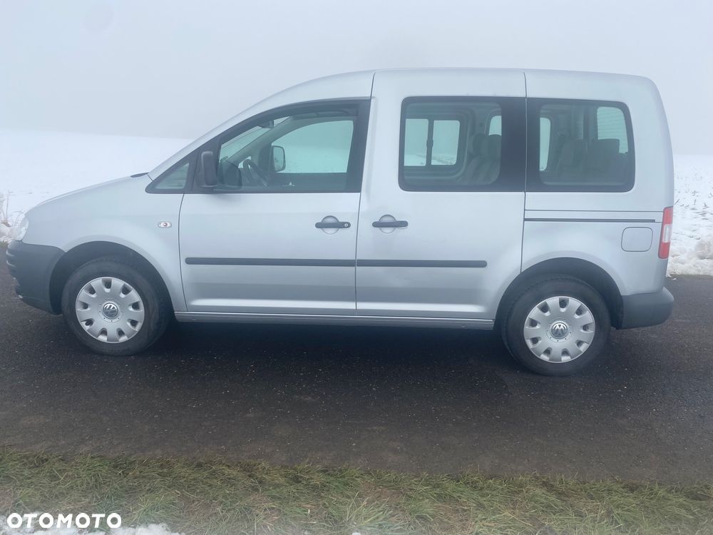 Volkswagen Caddy 1.6 Life (7-Si.) - 6