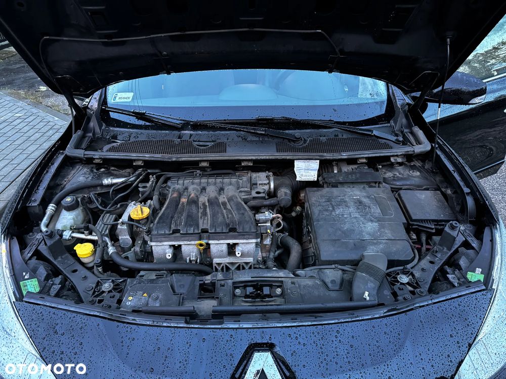 Renault Fluence 2.0 16V Sport Way - 11