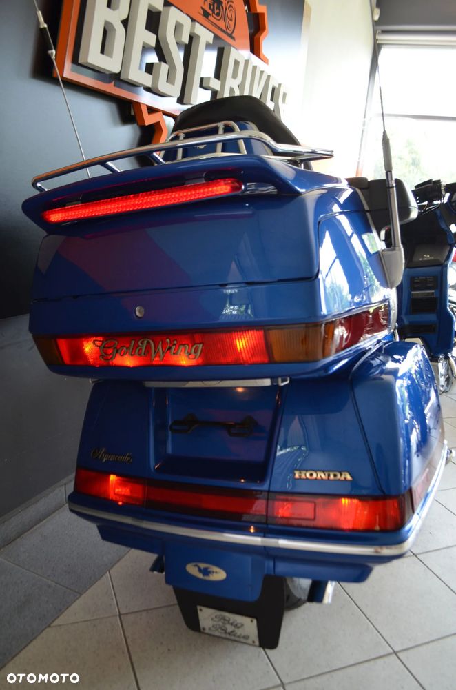 Honda GL - 10