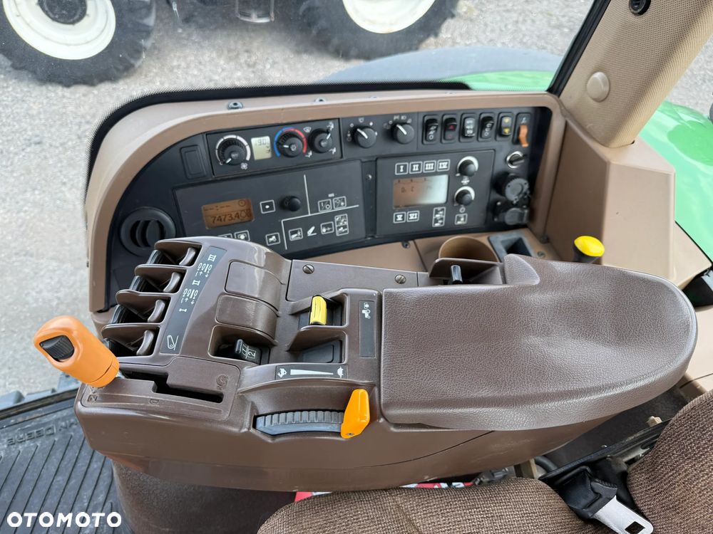 John Deere 7730 - 8
