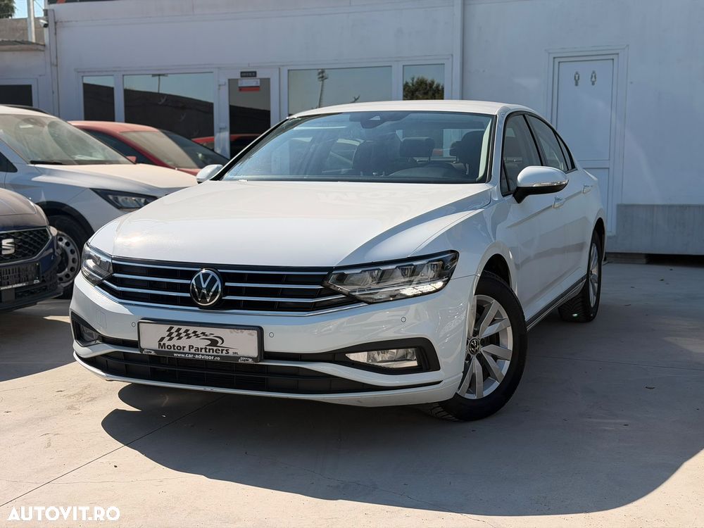 Volkswagen Passat 2.0 TDI DSG Comfortline - 3