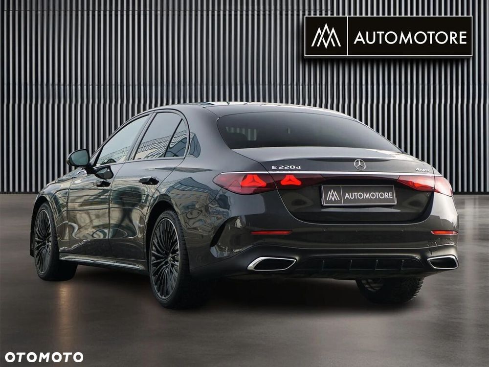 Mercedes-Benz Klasa E 220 d 4-Matic Exclusive - 9