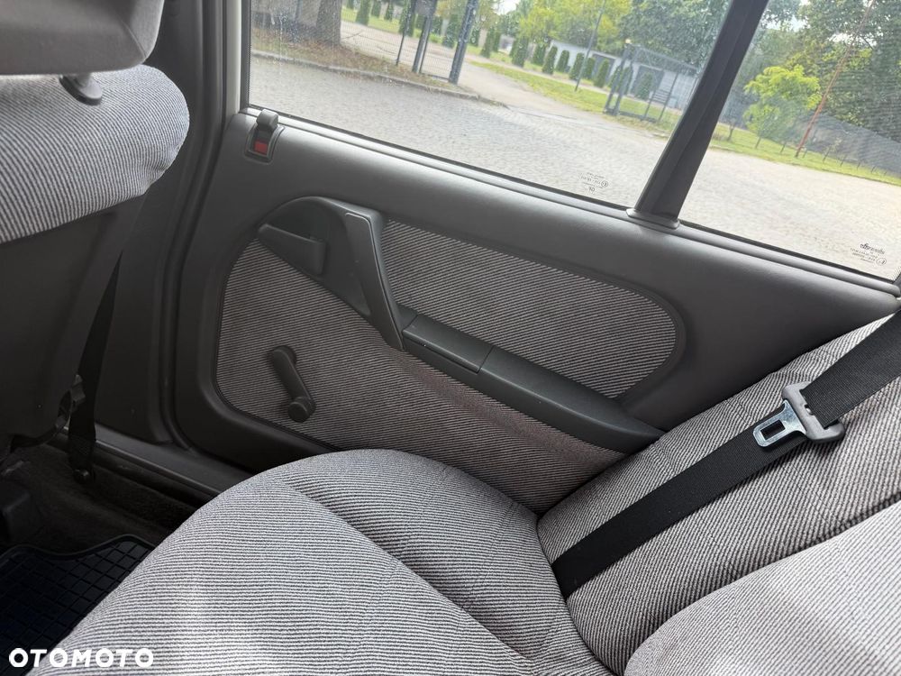 Opel Omega - 21