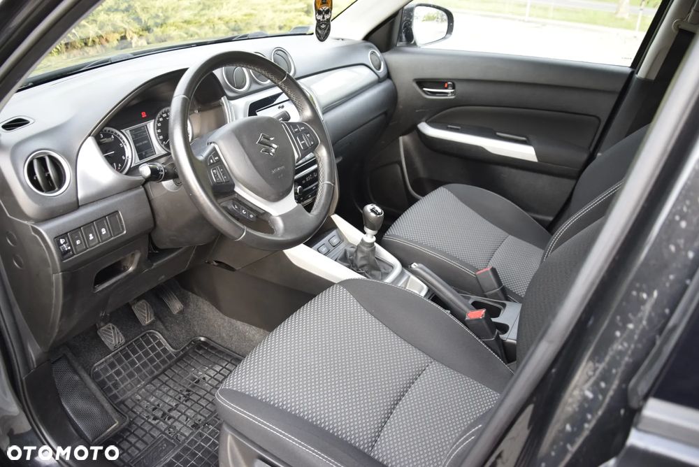 Suzuki Vitara - 19