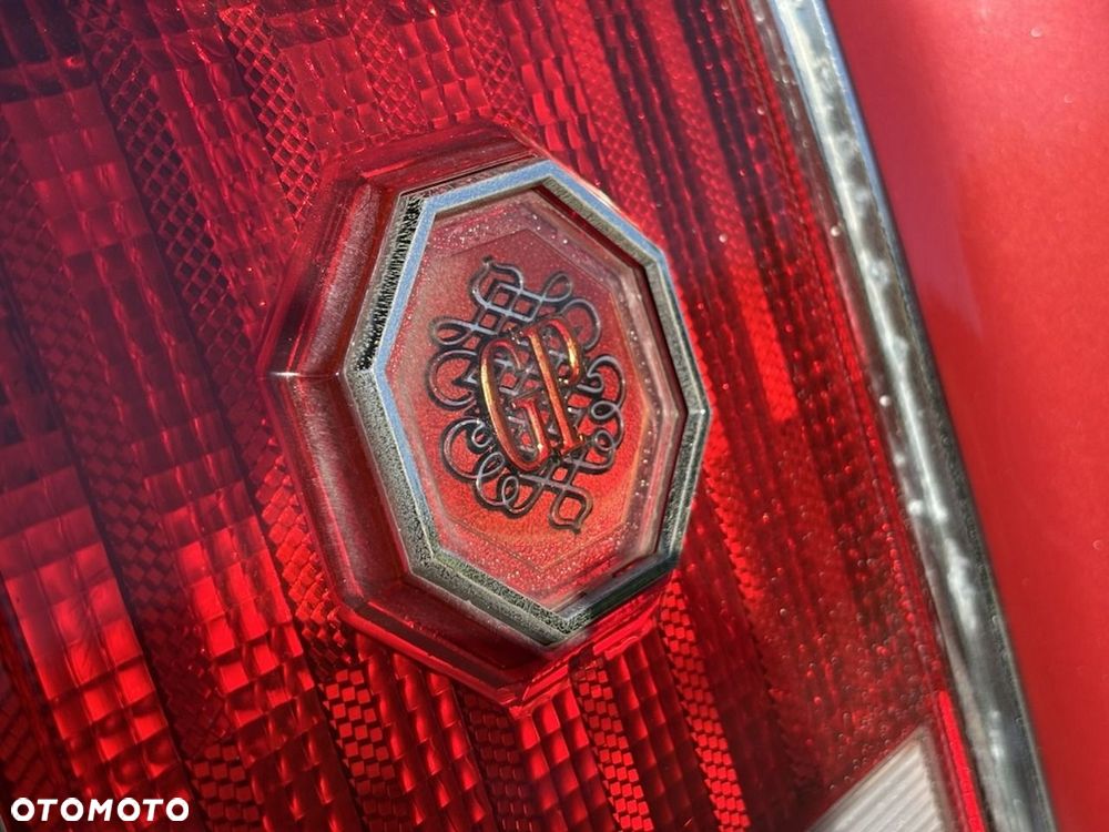 Pontiac Grand-Prix - 36