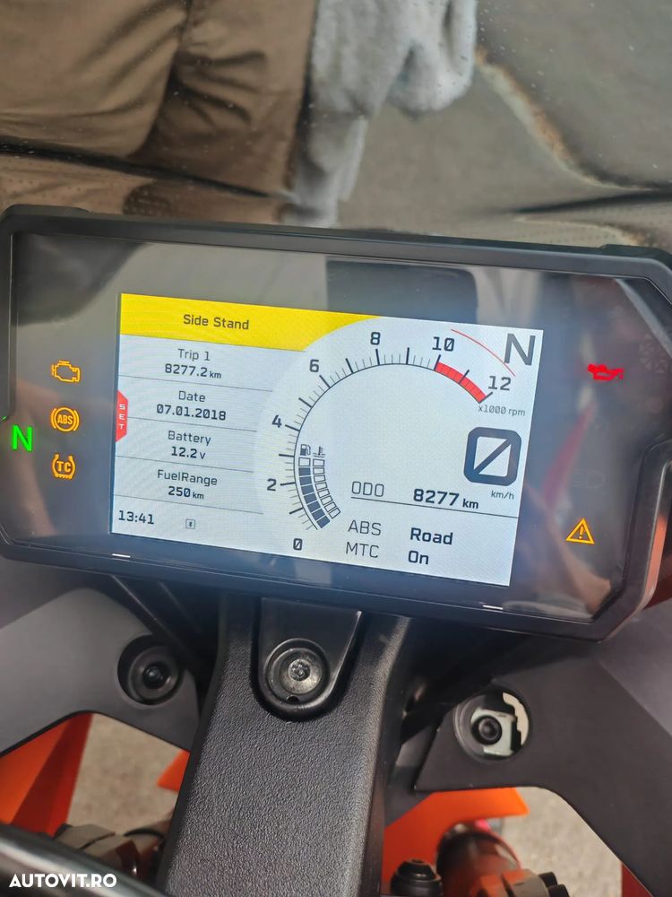 KTM 390 RC - 6