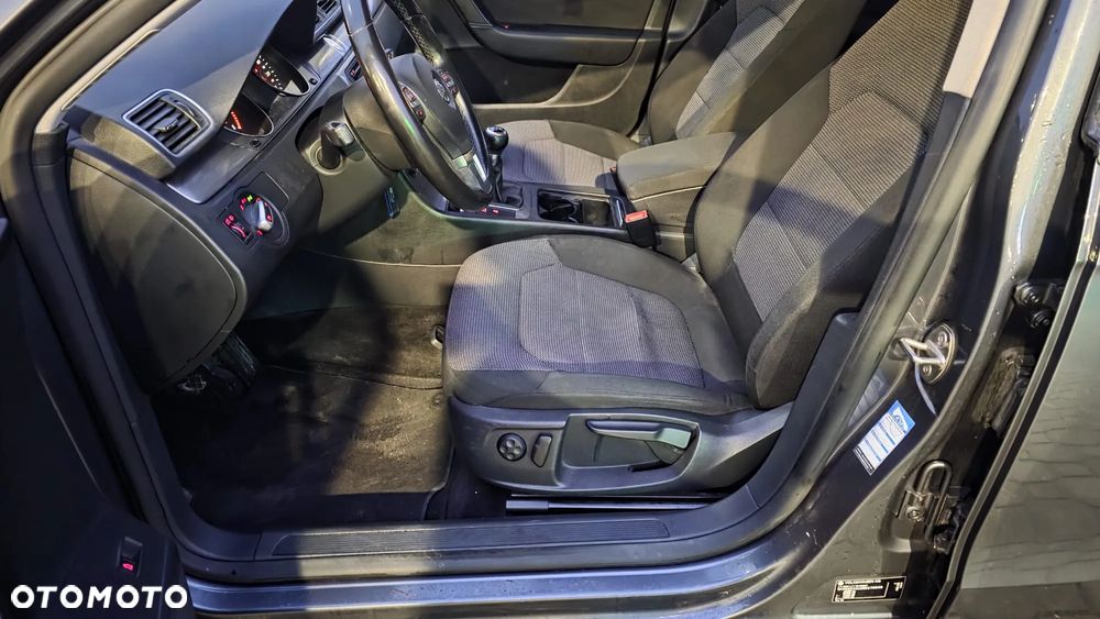 Volkswagen Passat Variant 1.4 TSI R-Line Edition Plus - 19