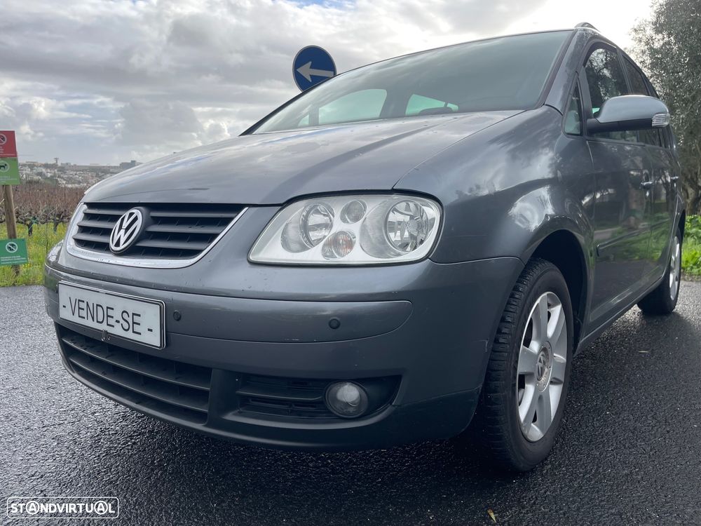 VW Touran 2.0 TDI Highline EC 7L - 5