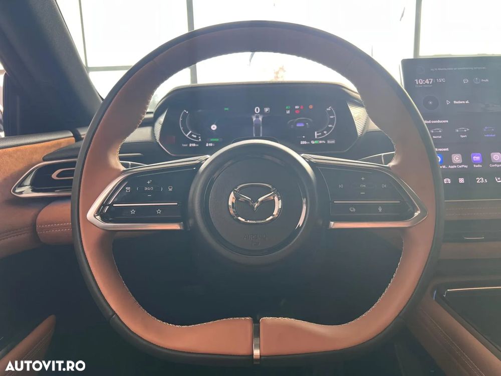 Mazda 6e 68 kW BEV Takumi Plus - 19