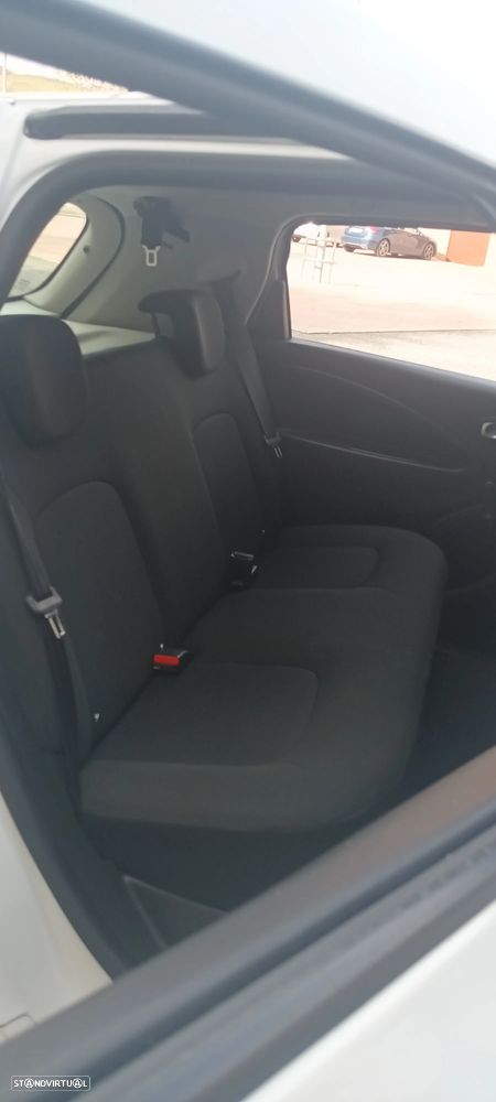 Renault Zoe (c/ Bateria) E-Tech EV50 Equilibre - 5