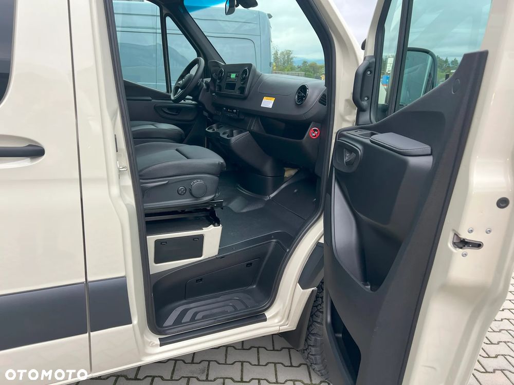 Mercedes-Benz Sprinter 3.0 V6 4x4 - 11