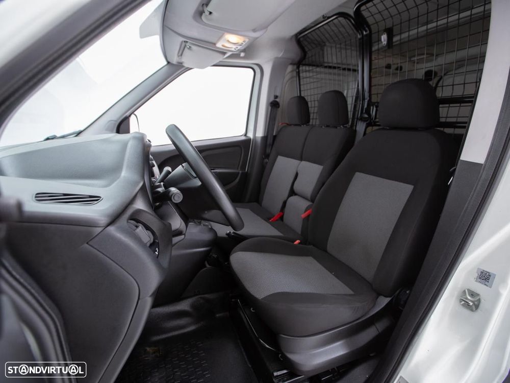 Fiat Doblo 1.6 MJ Easy c/IVA - 10