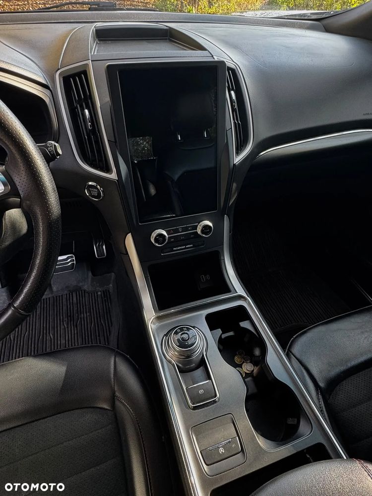 Ford Edge - 22