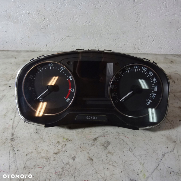 SKODA RAPID 1.2TSI LICZNIK 5JA920700A