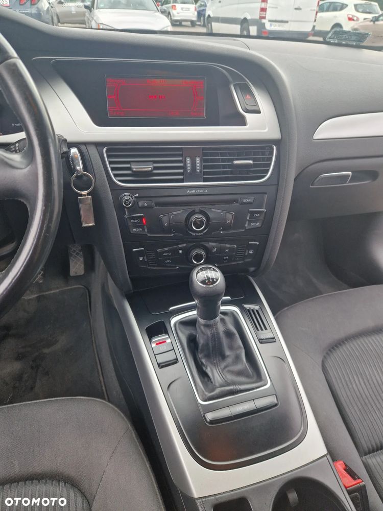 Audi A4 Avant - 2