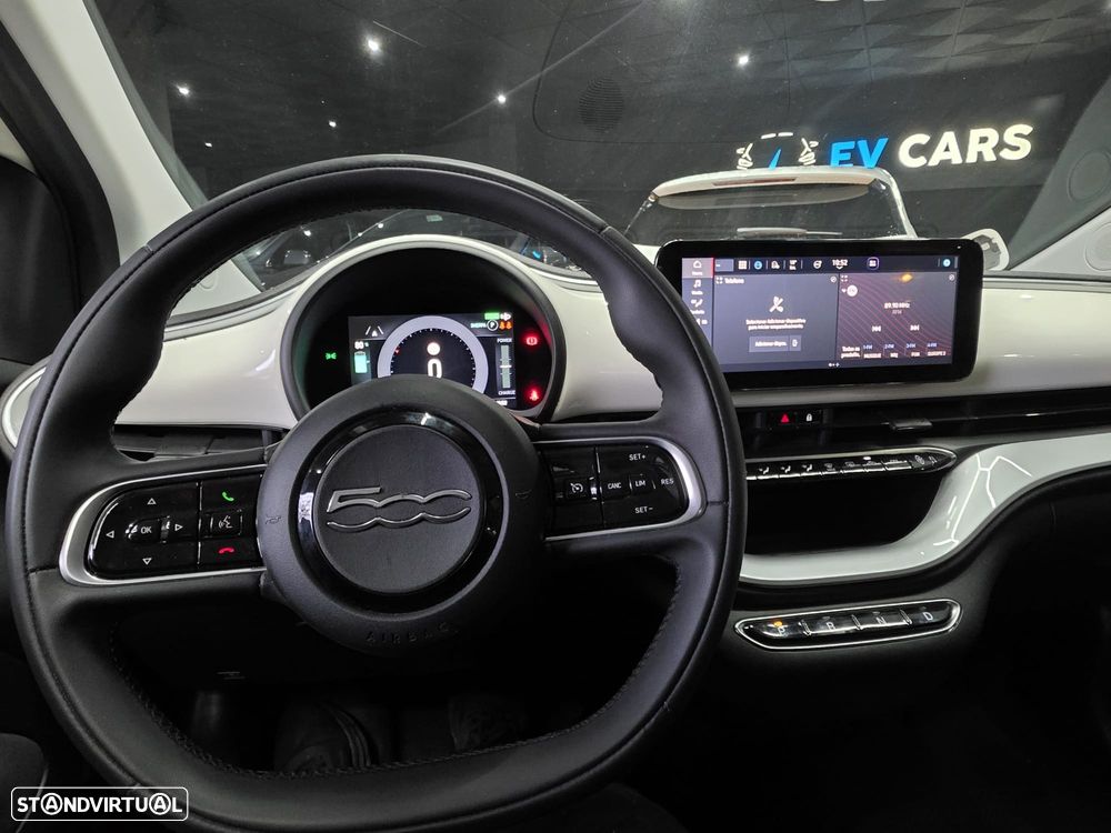 Fiat 500e 3 + 1 42 kWh Icon - 13