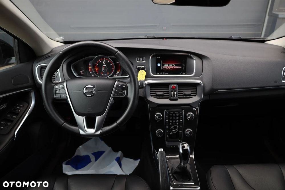 Volvo V40 T2 Inscription - 27