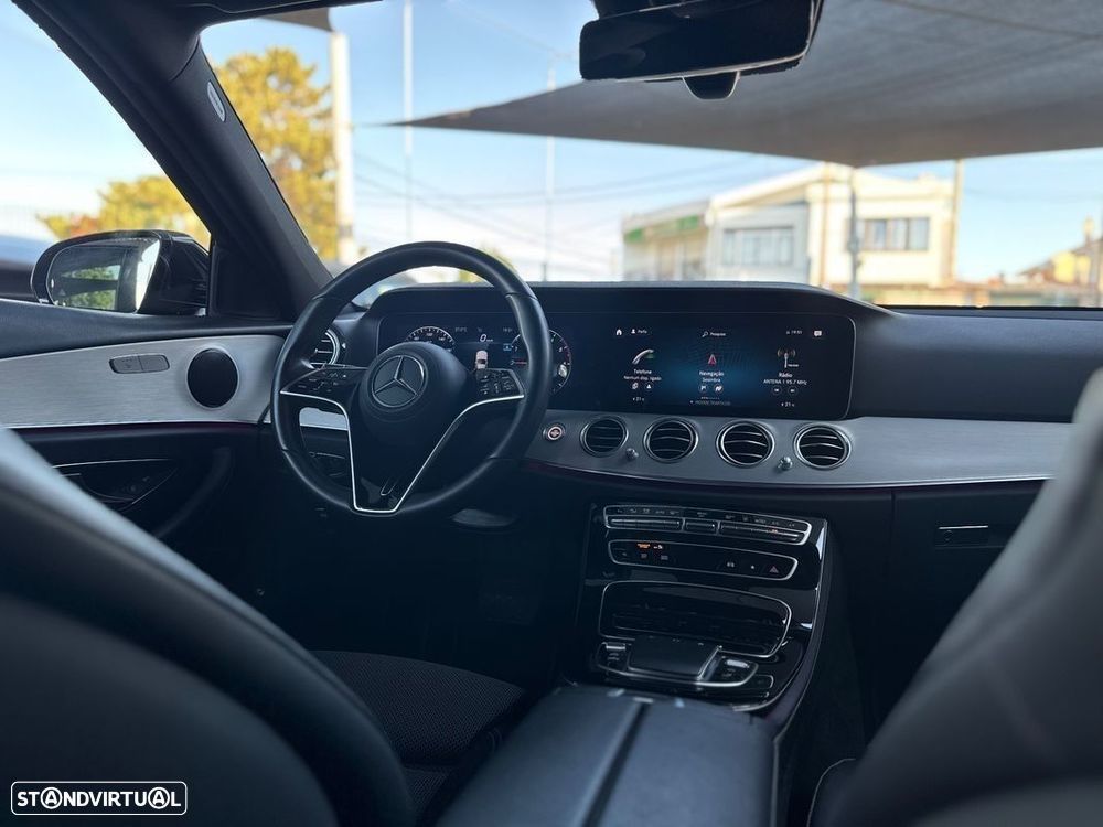 Mercedes-Benz E 300 de AMG Line - 25